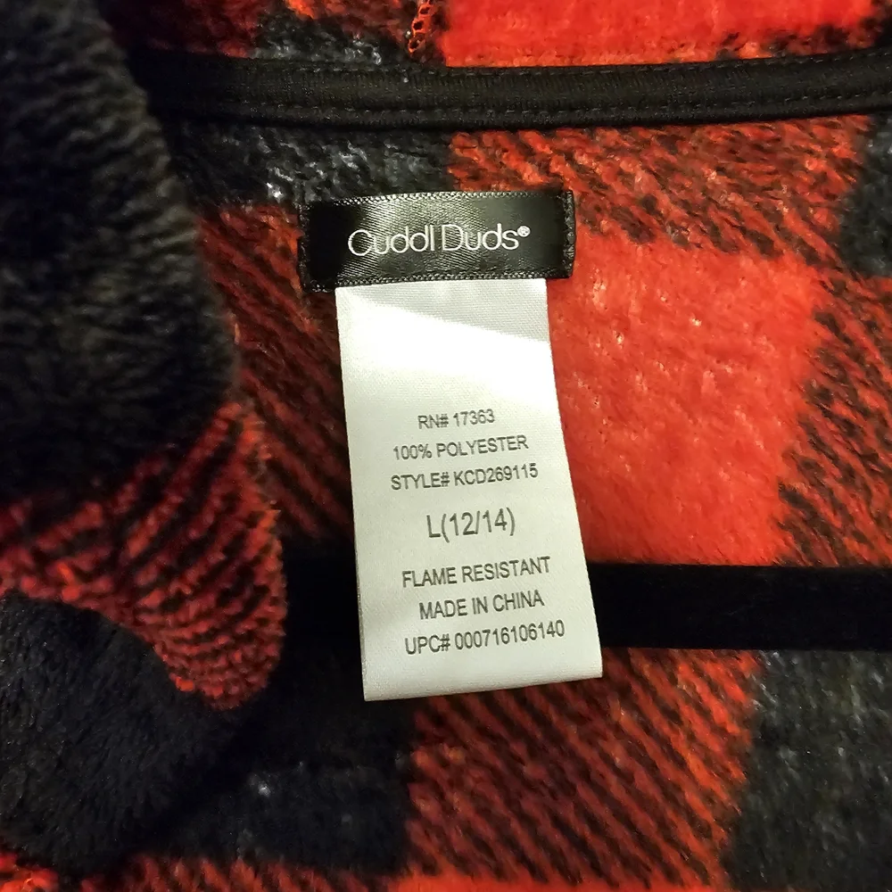 Cuddl Duds Red and Black Plaid Robe - Kids Size Large 12-14 NWOT